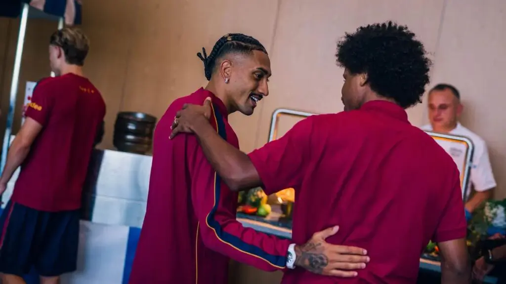 El Barça completa una altra doble sessió amb Raphinha i Balde entrenant ja amb el grup
