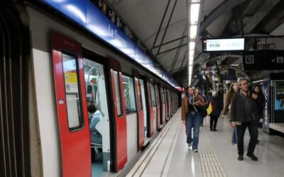 Els autobusos de Barcelona sumen 18,89 milions d’usuaris, mentre que el metro creix un 4% fins als 40,78 milions