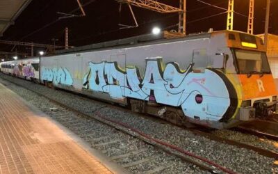 Deu detinguts i nou denunciats penalment per fer grafitis en trens i provocar danys per valor de 377.000 euros