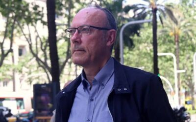 David González explora «l’eufòria cíborg» dels tecnomilionaris a l’assaig ‘Cancel·lar l’humà’