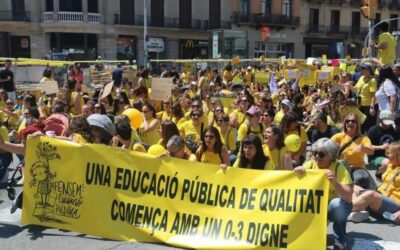 Professionals d’escoles bressol es manifesten a Barcelona per exigir l’equiparació salarial amb la resta de docents