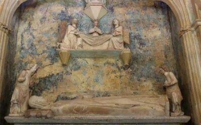 L’obertura de vuit tombes al monestir de Pedralbes revela detalls sobre la reina Elisenda, enterrada fa 700 anys