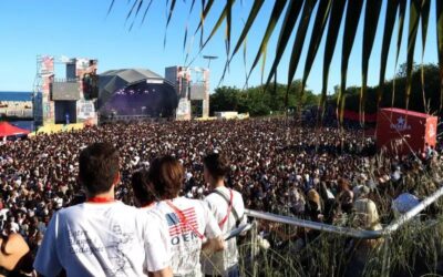 El Primavera Sound inaugura la temporada àlgida de concerts i festivals, amb una cinquantena de cites