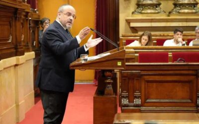 Alejandro Fernández carrega contra uns pressupostos «al servei de la menjadora socialista»