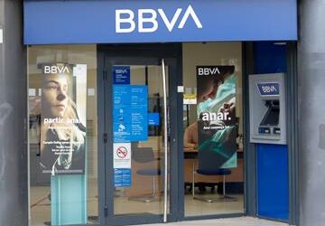 Caixabank, Santander i BBVA posen en marxa una iniciativa per reforçar la lluita conjunta contra el crim financer