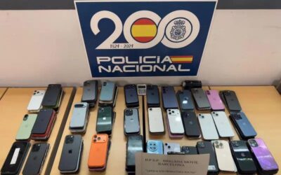 La Policía Nacional ha detingut un home a Barcelona amb 139 mòbils valorats en 150.000 euros robats al Primavera Sound