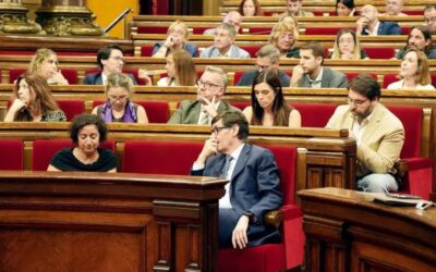 El Parlament insta el Govern a estudiar la regulació del preu dels lloguers comercials