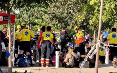 Un incendi en un túnel del metro de Barcelona deixa 136 persones afectades, cap greu