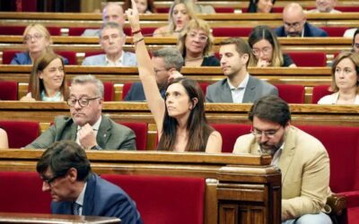 El PSC dobla en dos anys les aportacions dels seus càrrecs públics: 2,9 milions el 2025