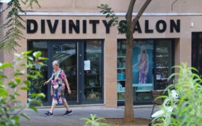 L’auge dels locals d’ungles fa créixer un 60% els centres d’estètica de Barcelona en menys d’una dècada