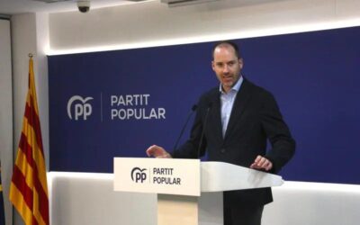 El PPC vol que Illa “expliqui al Parlament com resoldrà el col·lapse dels serveis” en lloc de “gastar en conferències”