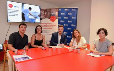 Aigües de Barcelona i Pallapupas uneixen esforços per promoure el benestar de les persones grans