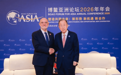 Duch es reuneix amb l’exsecretari general de l’ONU Ban Ki-moon en el marc del Fòrum de Boao a la Xina