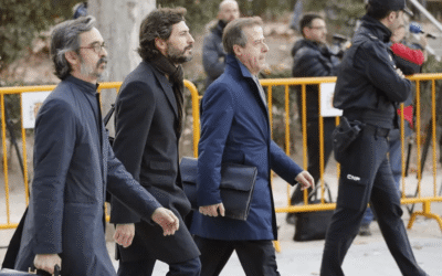 Experts cal·lígrafs diuen que alguns documents del judici dels Pujol no són reals