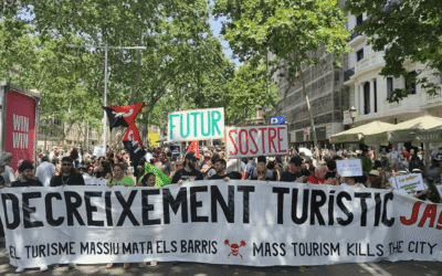 Convoquen una protesta veïnal durant la celebració del centenari de l’obertura al públic del Park Güell