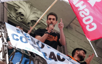 La propietat del bloc Sant Agustí demana ajornar el llançament del primer veí arran de la mediació de la Sindicatura