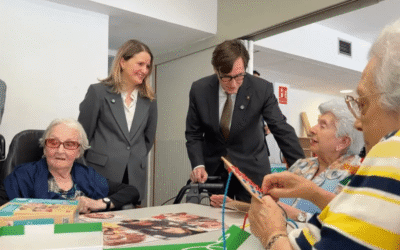 El Govern donarà una prestació d’entre 100 i 200 euros al mes a les persones dependents que esperen una residència