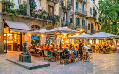 El Gremi de Restauració impugna davant la justícia la limitació horària dels locals del passeig del Born de Barcelona